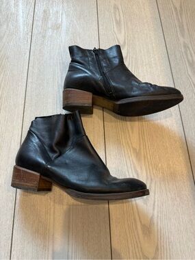Barbara Barbieri 37 black leather ankle boots Italy minimal quiet luxury classic